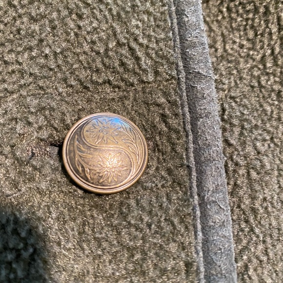 Jacket - Picture 4 of 5